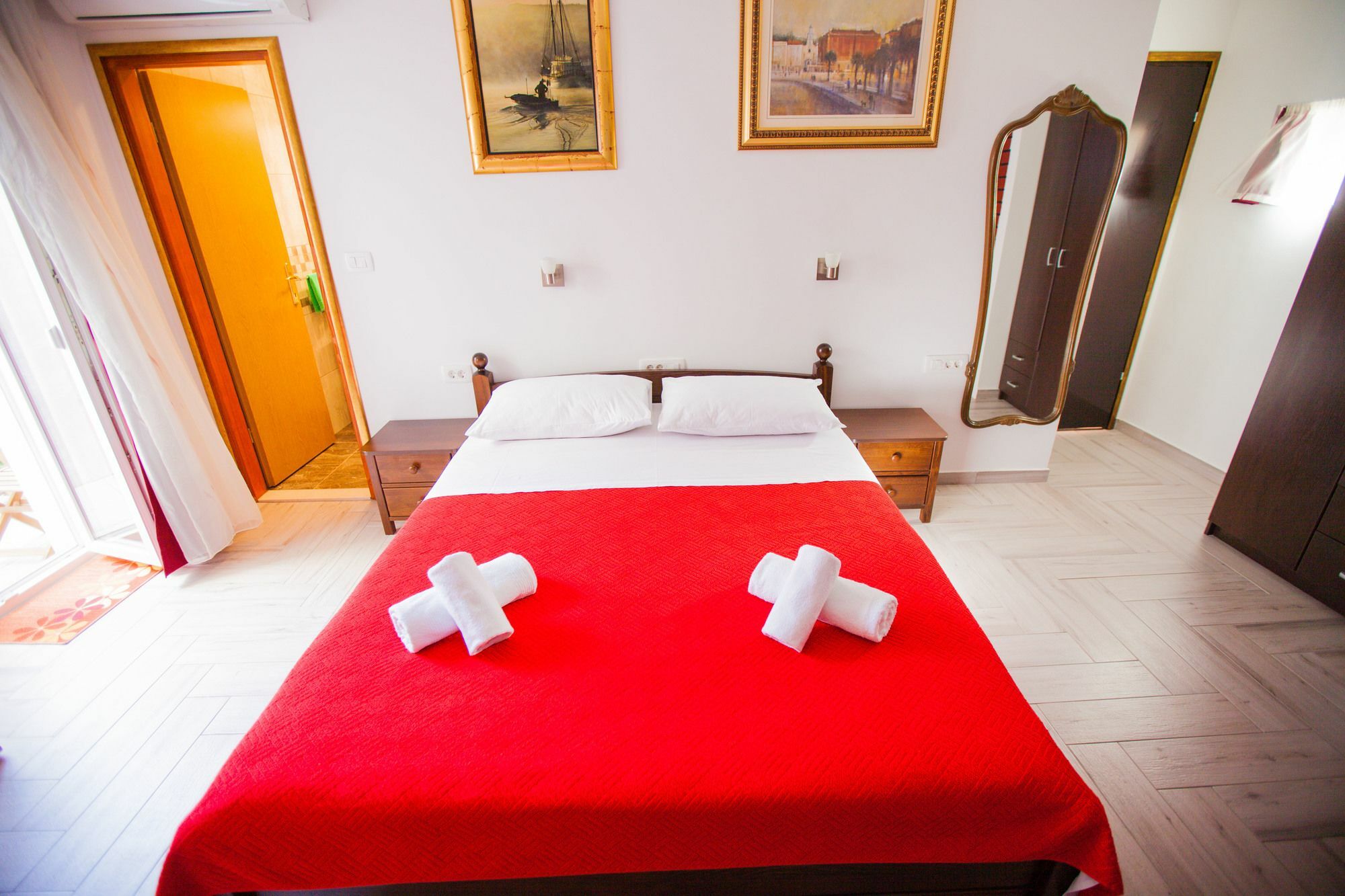 Golden Gate Dream Guest house